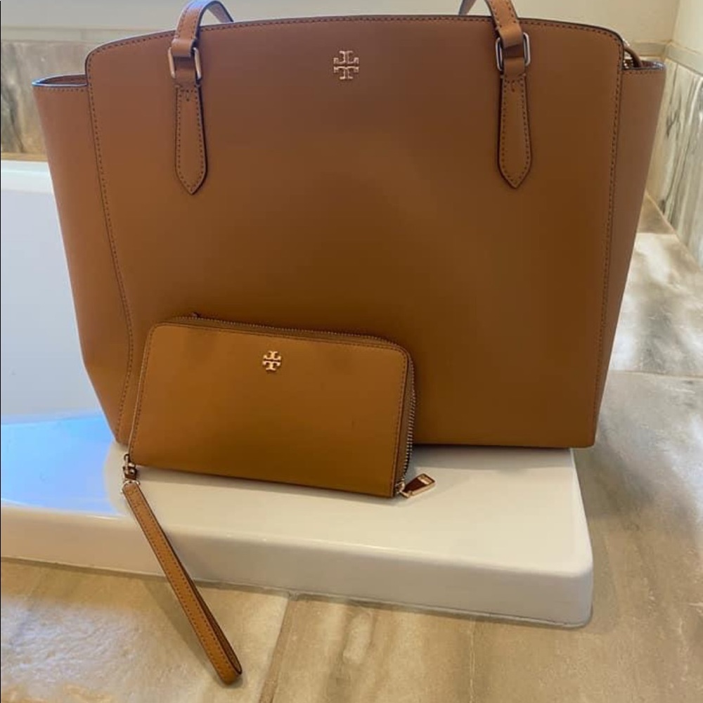 Tory Burch Purse and Wallet